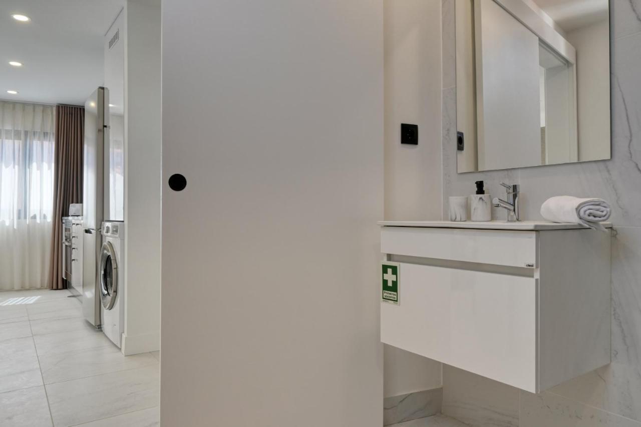 Apartment Beco Santa Emilia 4q, A In Madeira